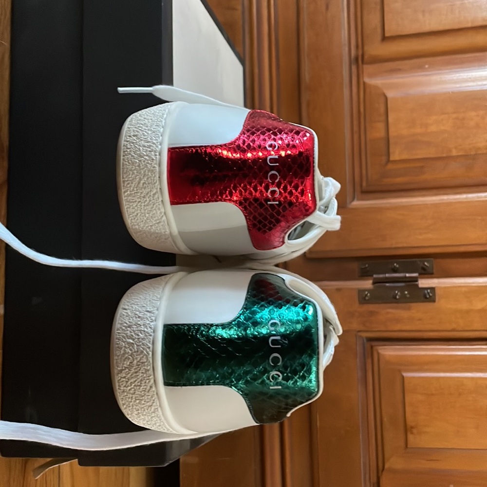 Gucci Sneakers - Picture 3 of 5